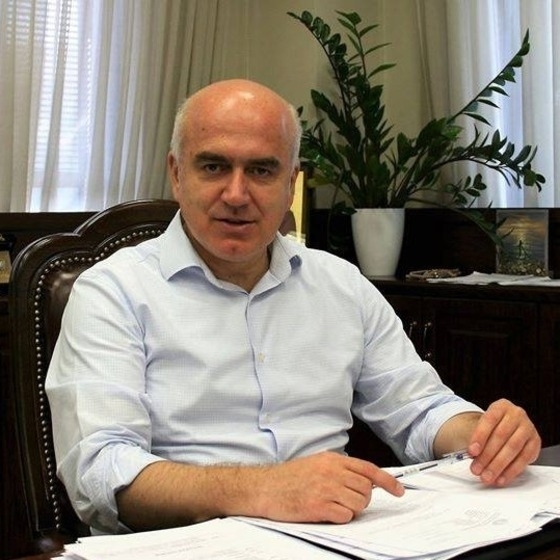 Συγκεντρώνοντας 49,1% ο Περιφερειάρχης ΑΜΘ, Χρήστος Μέτιος, τερμάτισε δεύτερος στη β' εκλογική αναμέτρηση.